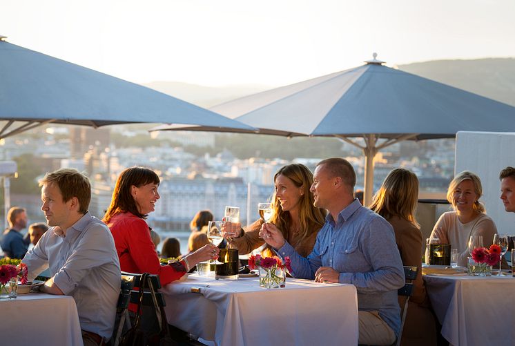 Summer evening at the Ekebergrestauranten-Photo CH  - VisitNorway.com