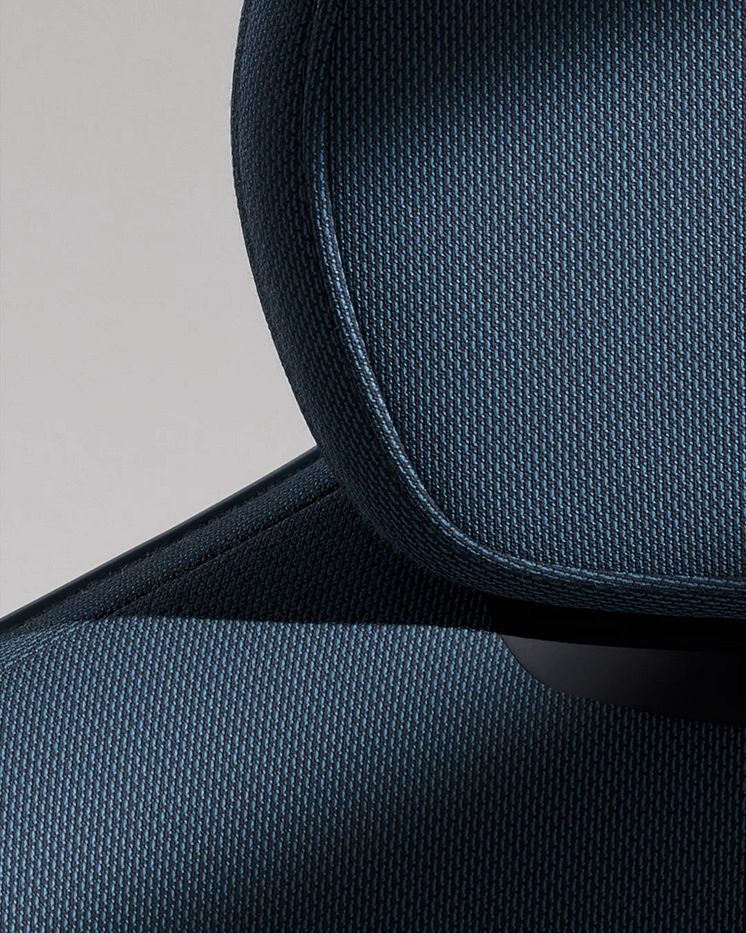 Indigo_-_interior_seat_still_2