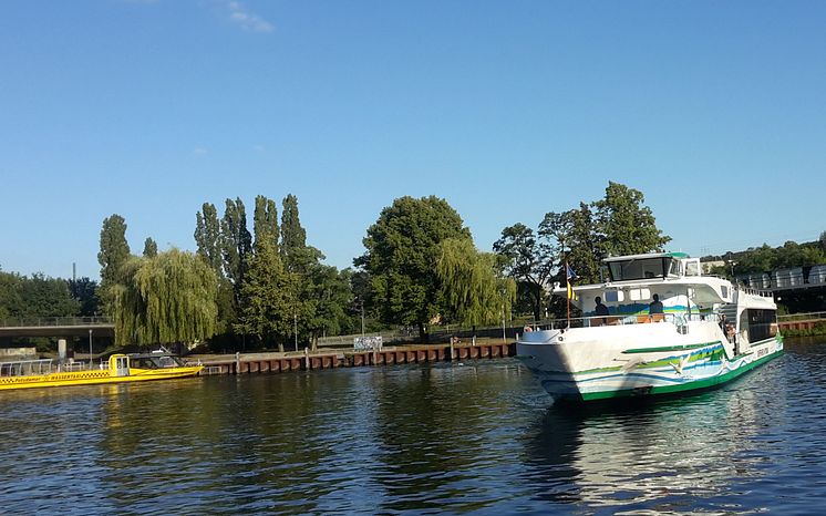 Hybridschiff-Schwielowsee-der-Schifffahrt-in-Potsdam_TMB-Fotoarchiv.jpeg