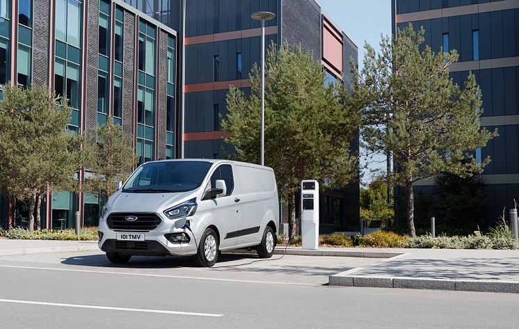 Ford Transit Phev