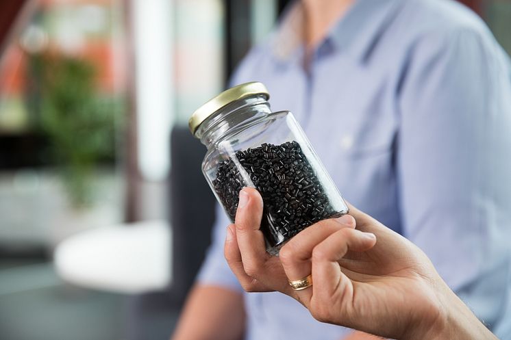 210208 grafenpellets.jpg