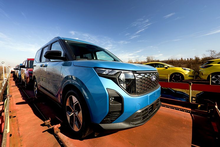 2025_FORD_ELECTRIC_VEHICLES_13.jpg