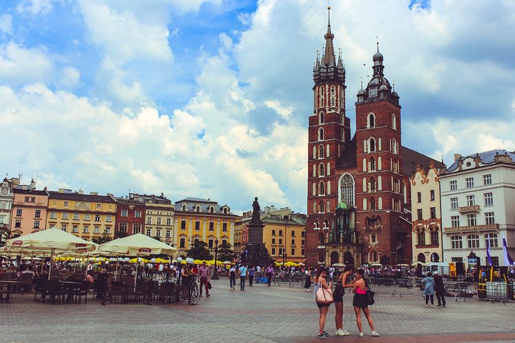 poland-krakow-unsplash