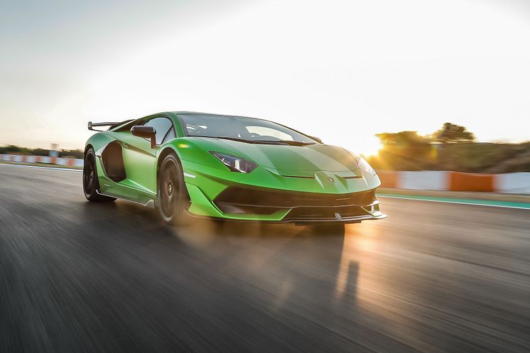 Lamborghini Aventador SVJ LP 770-4