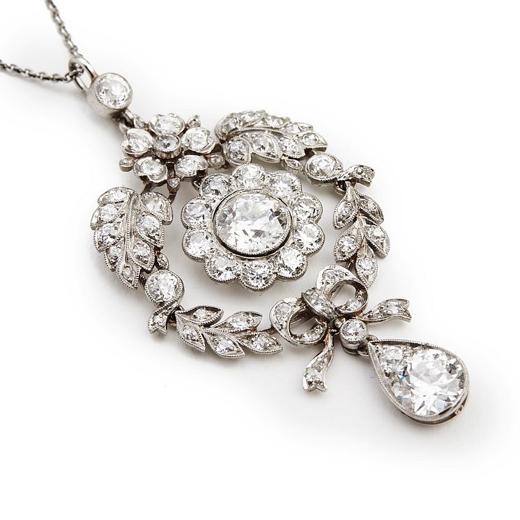 Belle Époque diamond pendant