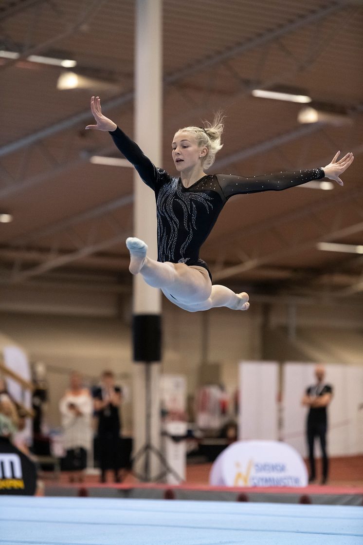 Ida Staafgård, tre grenguld i kvinnlig artistisk gymnastik, SM 2019