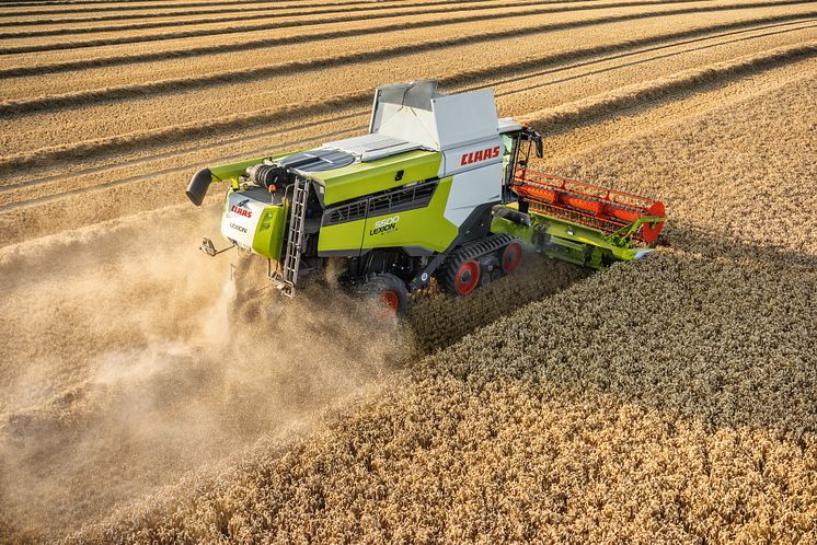 CLAAS LEXION 5500 TERRA TRAC med CONVIO FLEX 770