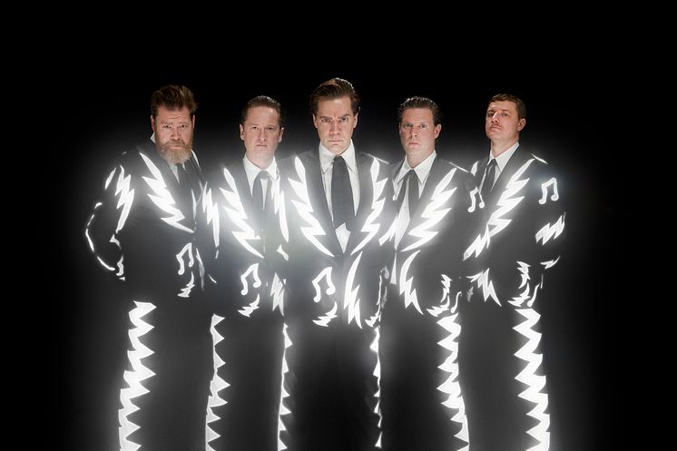 THE HIVES