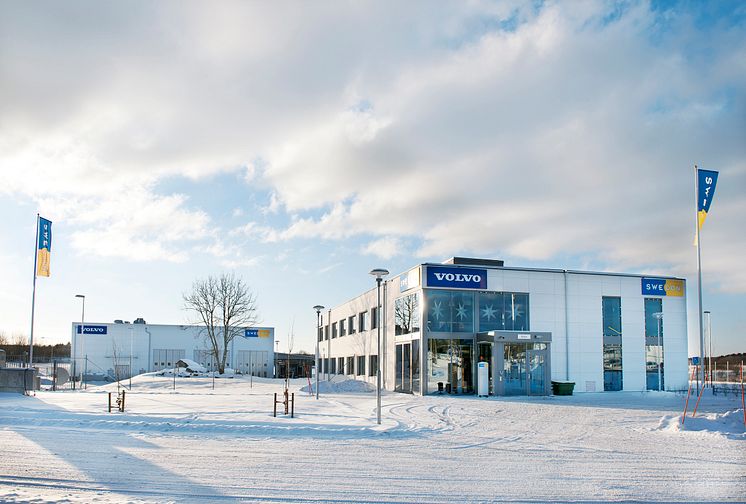 Swecon Eskilstuna - utrustningsverkstad och huvudkontor (vinter)