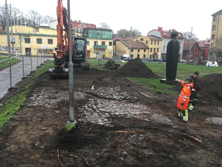 Utgrävningar museiparken vid Sjöfartsmuseet Akvariet