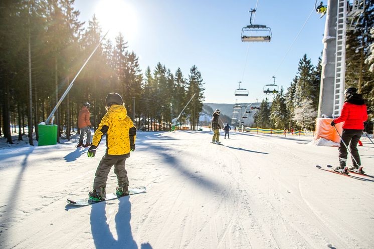 Skiliftkarussel_Februar_2022_bei Sonne-2