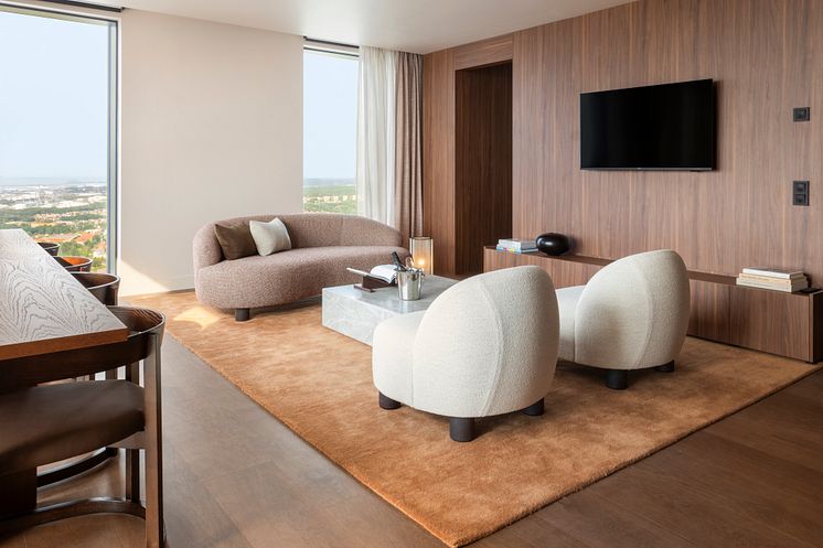 Sky-level-suite-living-room-clarion-hotel-karlatornet.jpg