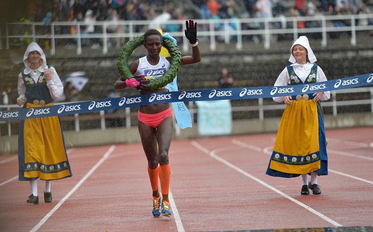 Isabellah Andersson är klar för ASICS Stockholm Marathon 2016