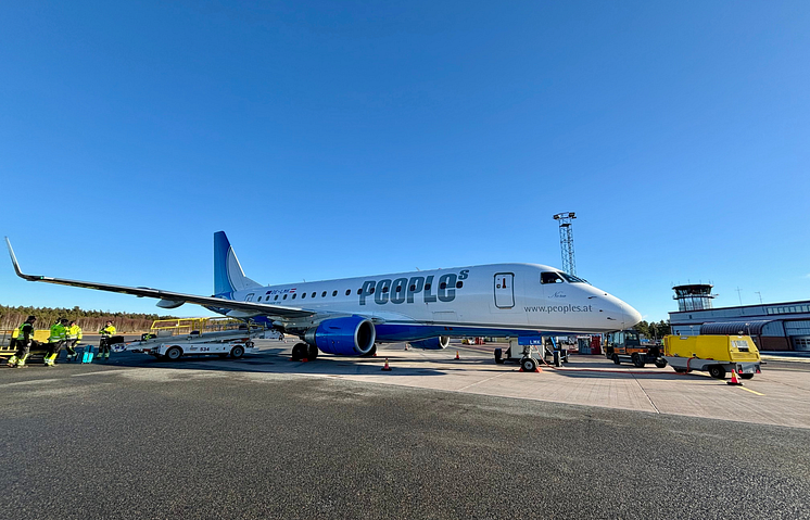 Peoples Airline_Jönköping Airport.png