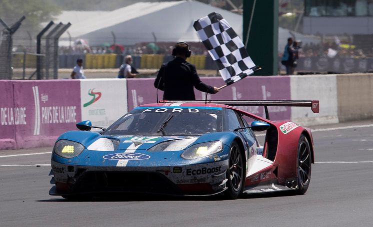 The 67 Ford GT crosses the line in second place at Le Mans