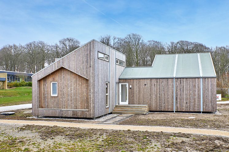 Das biologische Haus mit Kebony Fassade