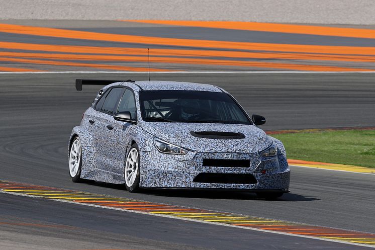 Hyundai i30 N TCR (5)