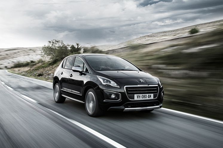 #KickItToBrazil Peugeot 3008 official car