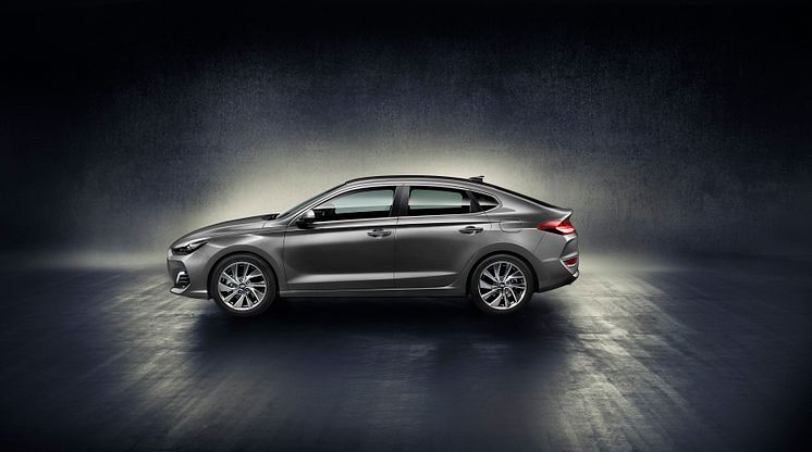 All-New Hyundai i30 Fastback (3)