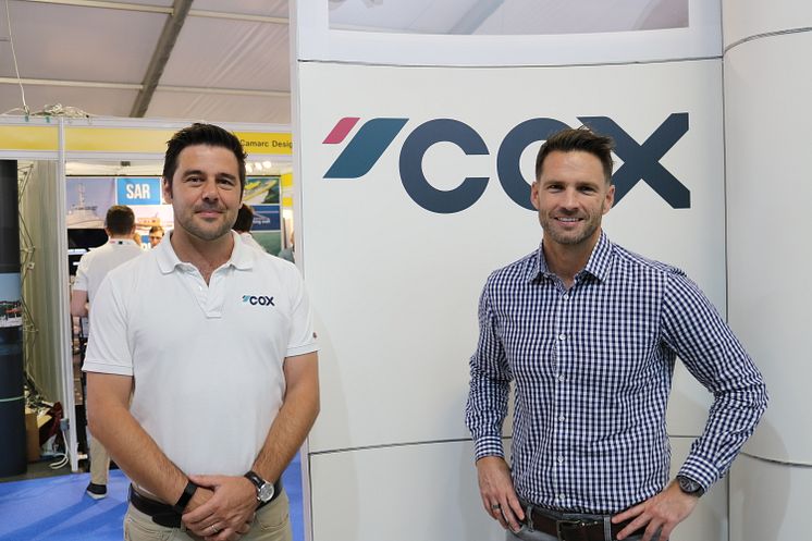 High res image - Cox Powertrain - Joel Reid with Seascape Marine's Jamie de Jong