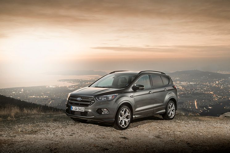 ST-Line_Kuga_001