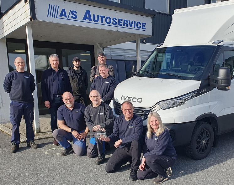  Årets forhandler AS Autoservice Førde.jpg