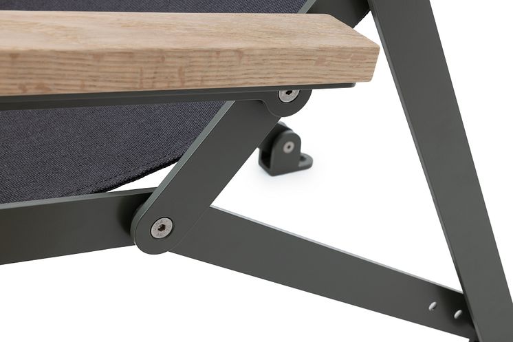 Loj sun chair, detalj. Design Thomas Bernstrand