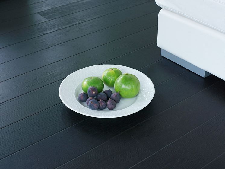 Tarkett-Play_Oak_Black_Plank_7876081_002