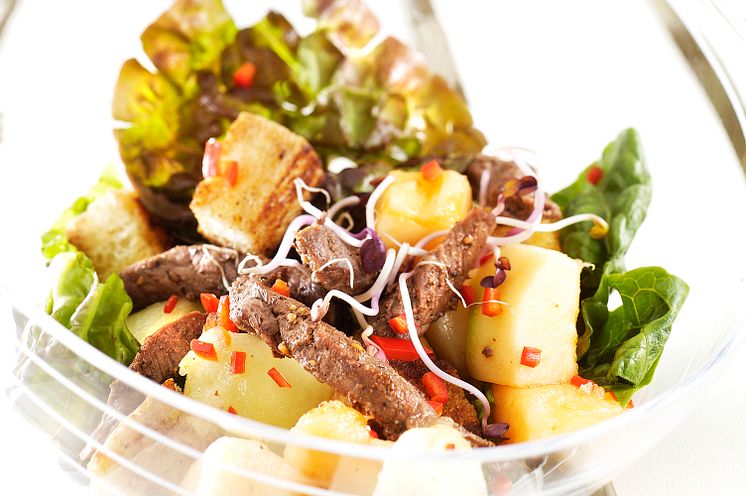 Chilibiffsallad med melonmix
