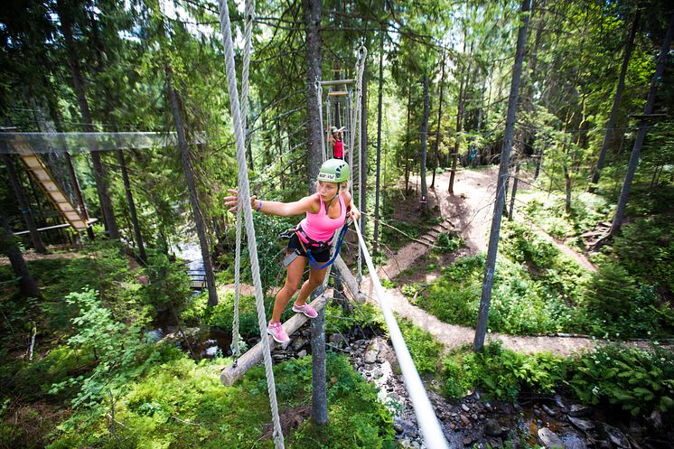 Unik klatrepark over sykkelarena