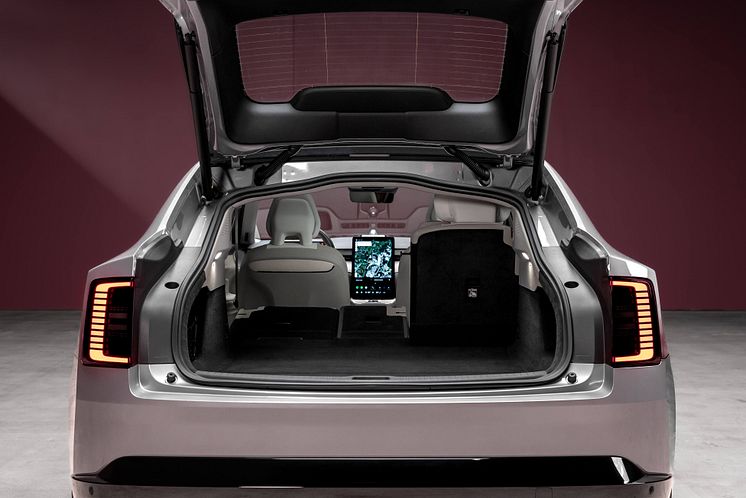 342402_Volvo_ES90_Exterior.jpg