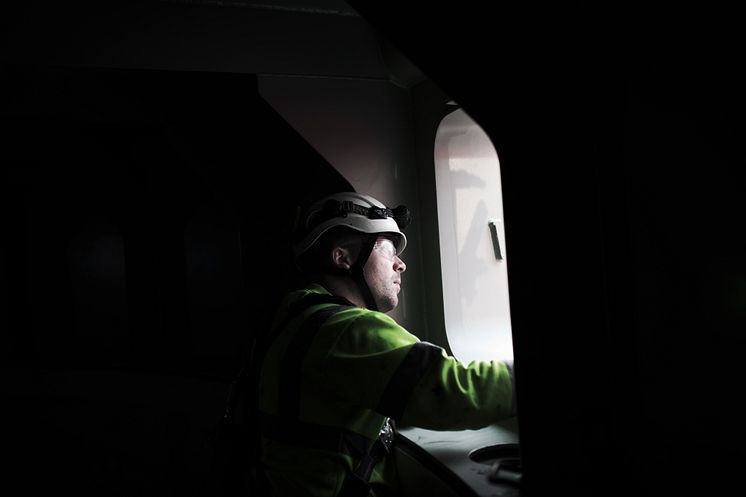 GWS Technician inside turbine