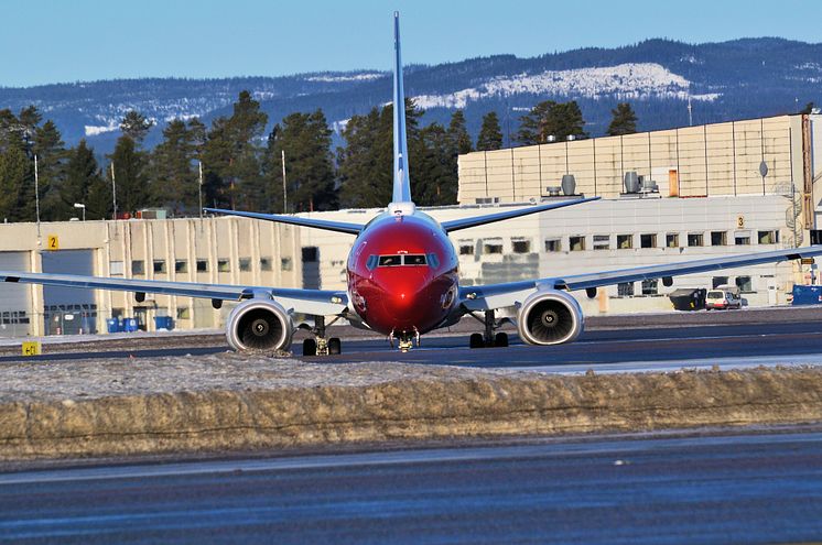 Norwegians LN-DYM front