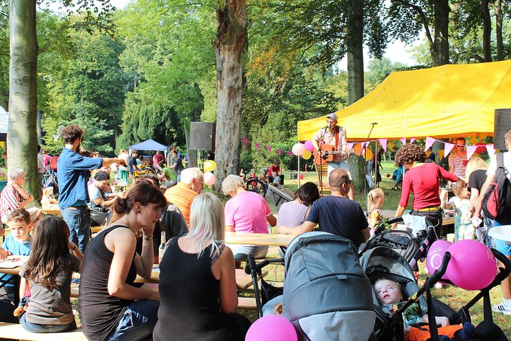 Tag der offenen Tür im Kinderhospiz: Bärenherz-Sommerfest lockt 1.000 Besucher in den Kees’schen Park