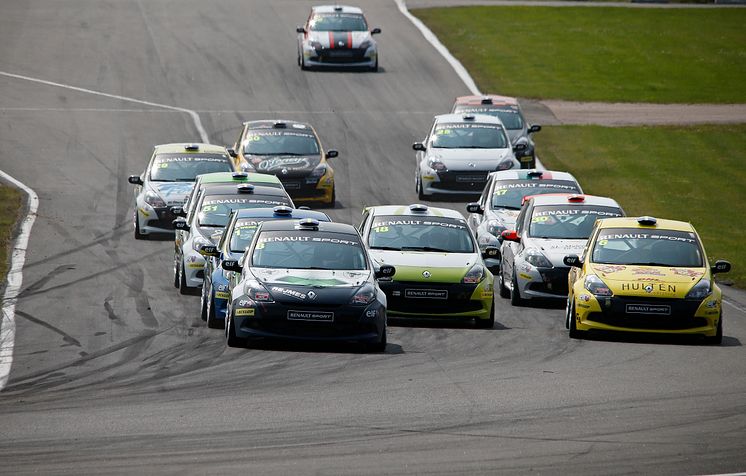 Clio Cup 01.jpg