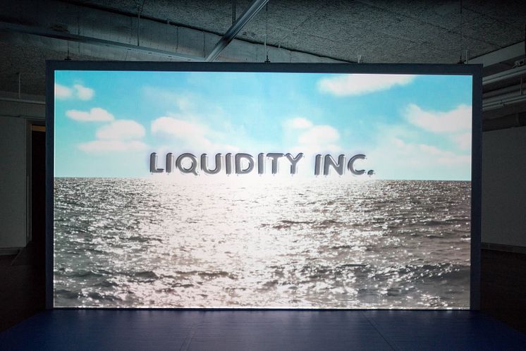 Liquidity Inc. av Hito Steyerl. Foto: Jean-Baptiste Beranger