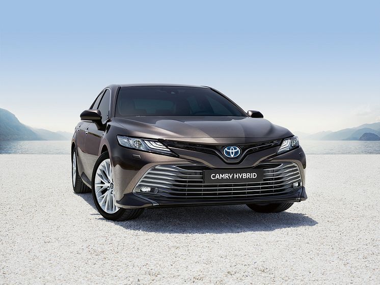 Her er prisene på nye Toyota Camry Hybrid