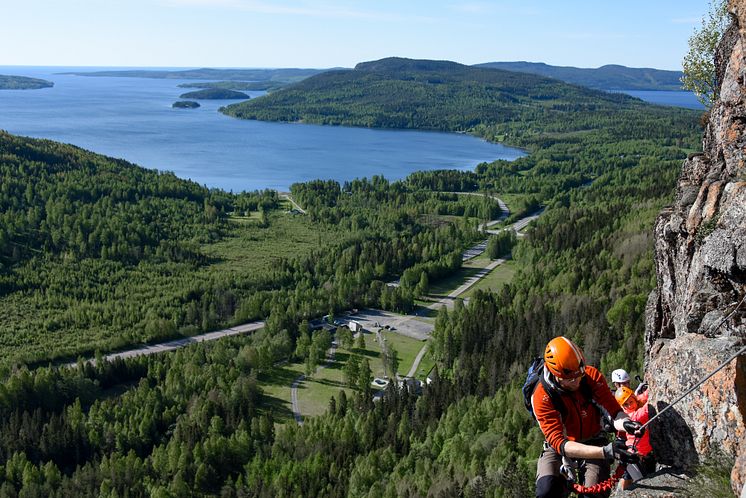 Klättra med Via Ferrata 