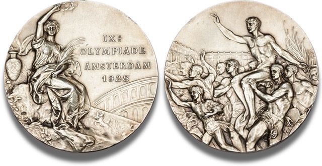 IX Olympic Games, Amsterdam 1928, Gold price medal, by Giuseppe Cassioli (1865-1942), Utrecht mint, gilt silver, Gadoury 1