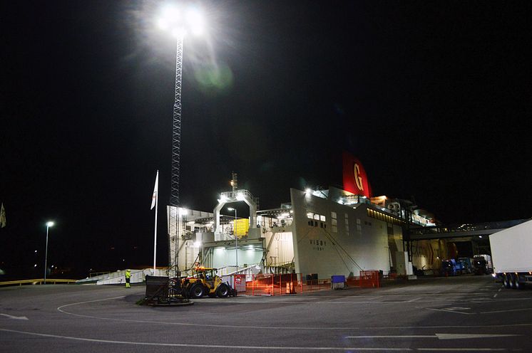 Titan mastbelysning lyser upp Gotlandsterminalen hos Smålandshamnar, Oskarshamn