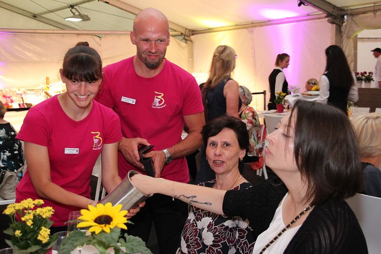 Benefiz-Veranstaltung: 3. Bärenherz Sommernacht bringt  19.000 Euro für Kinderhospiz (Impressionen)