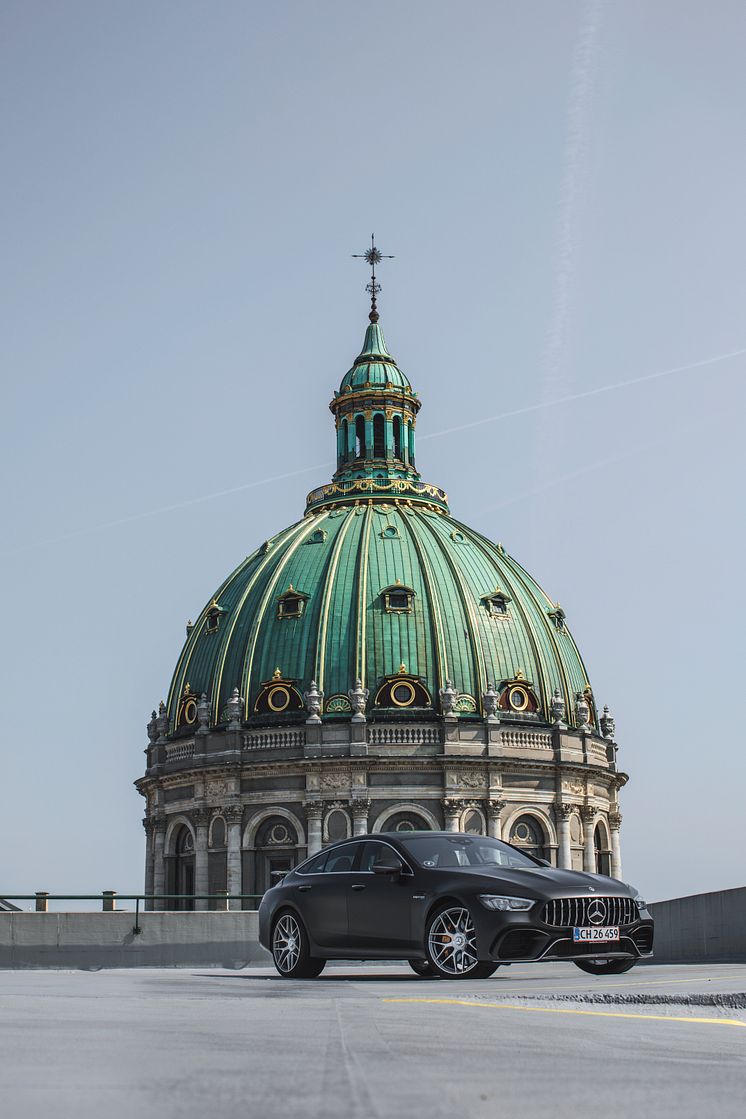 Mercedes-AMG GT 63 s