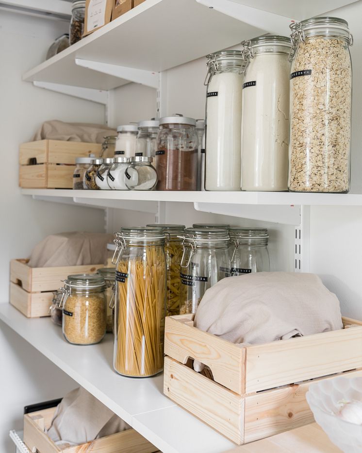 Elfa_Pantry_Interior_Click-in_system_Classic_2022_06_8672