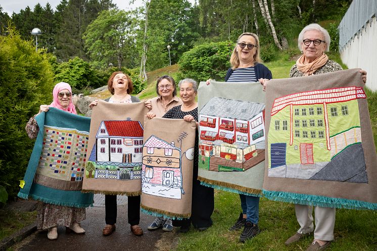 Hus i hemlandet, Kvinnocenter i Bergsjön.