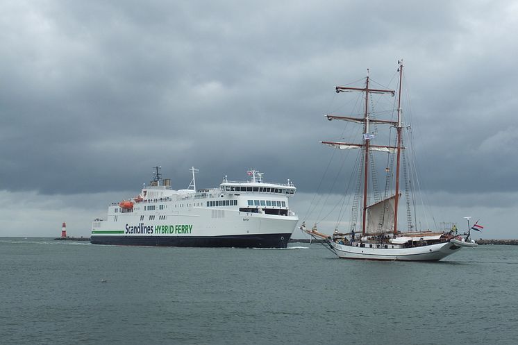 Berlin Warnemünde schooner