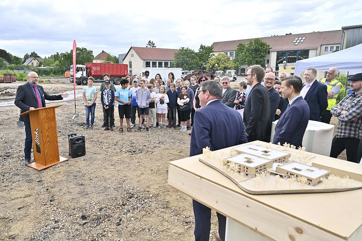 230628 Spatenstich Schule am Kirschgarten 2 - 960