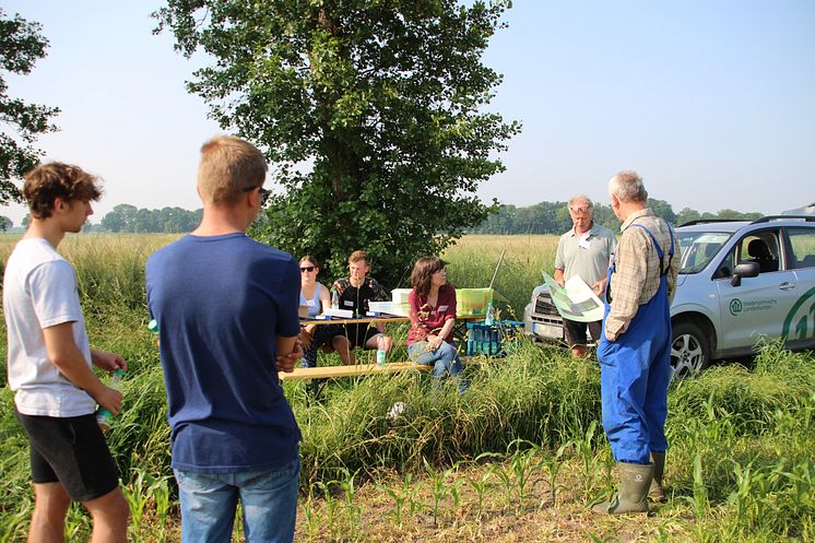 „Bachläufe wieder(beleben) – die Natur in der Region fördern“