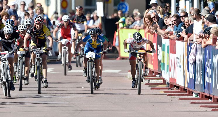 Jennie Stenerhag (nr 302) vinner Cykelvasan 2015