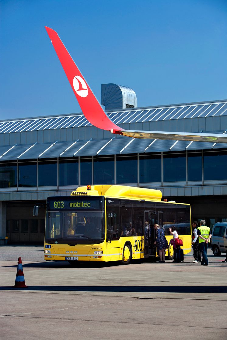 Gasbuss och Turkish Airlines, Göteborg Landvetter Airport