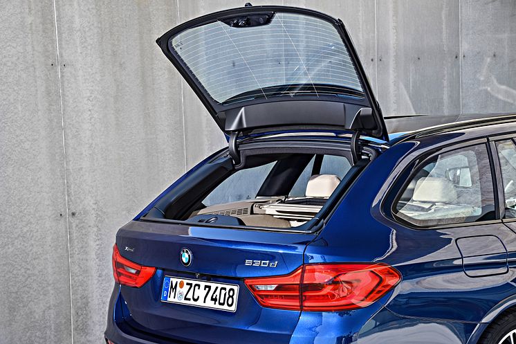 BMW 5-serie Touring - Separat åbning af bagruden